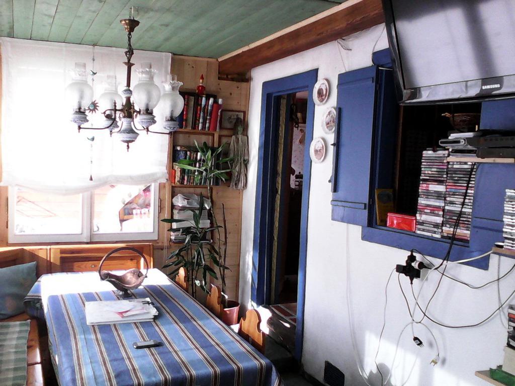 La Vieille Maison Biselli Tende Exteriér fotografie